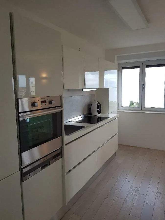 Riviera Days Apartment Lovran